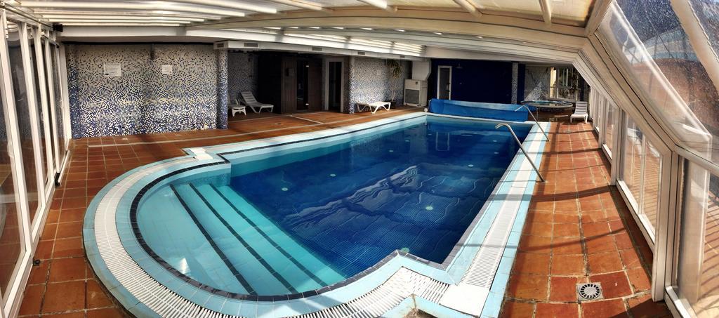 Hotel Vegasierra Богарра Экстерьер фото